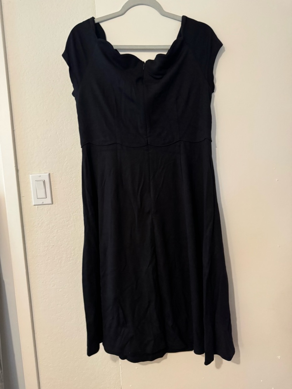 LOFT Black Cap-Sleeve Midi Dress